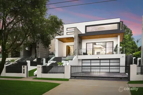 11b Russell St, Denistone East, NSW 2112