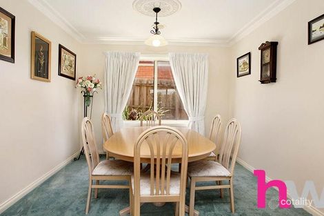 Property photo of 6 Tama Court Grovedale VIC 3216