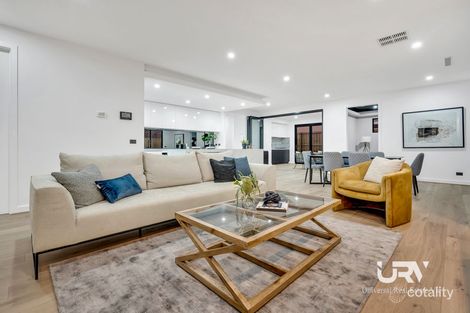 Property photo of 10 Compass Crescent Donnybrook VIC 3064