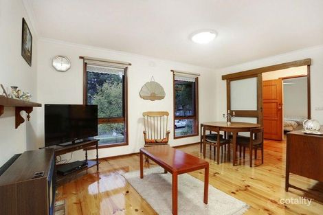Property photo of 37 Huntingdon Drive Wantirna South VIC 3152