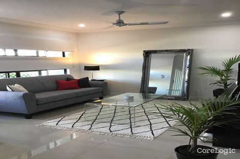 Property photo of 16 Eluma Mews Smithfield QLD 4878