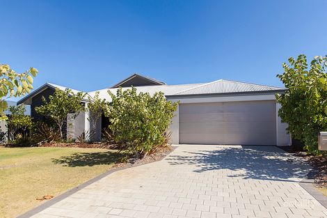 Property photo of 10 Tappan Way Secret Harbour WA 6173