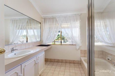 Property photo of 12 Barclay Road Kardinya WA 6163