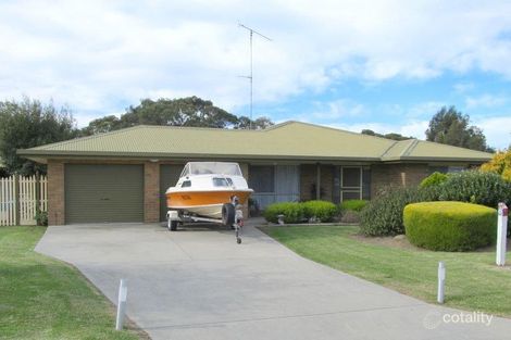 69 Harnham Dr, Bairnsdale, VIC 3875