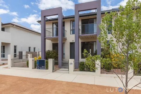 Property photo of 11 Devlin Street Gungahlin ACT 2912