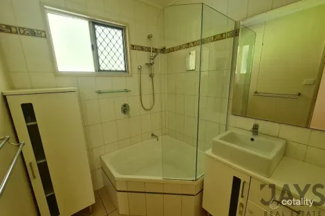 Property photo of 25 Darling Crescent Sunset QLD 4825