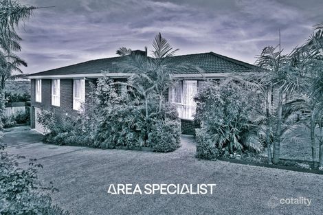 Property photo of 6 Harvey Place Endeavour Hills VIC 3802
