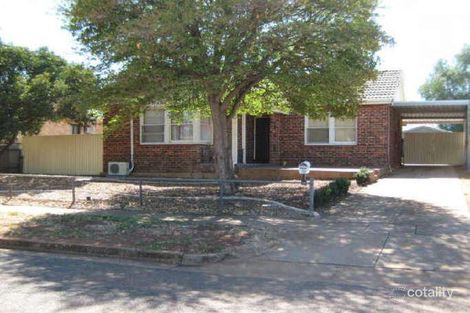 13 Leonard St, Elizabeth Park, SA 5113