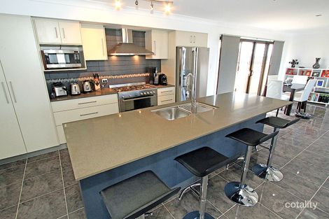 Property photo of 21 Broadhurst Drive Gracemere QLD 4702