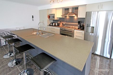 Property photo of 21 Broadhurst Drive Gracemere QLD 4702