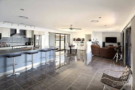 Property photo of 21 Broadhurst Drive Gracemere QLD 4702