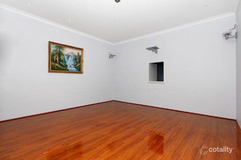 Property photo of 27 Firenze Loop Landsdale WA 6065