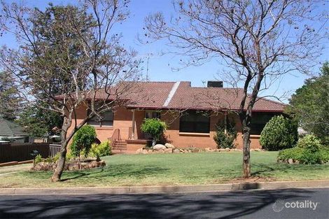 29 Barton St, Parkes, NSW 2870
