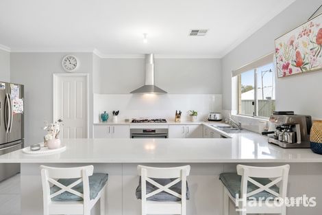 Property photo of 8 Starling Ramble South Yunderup WA 6208