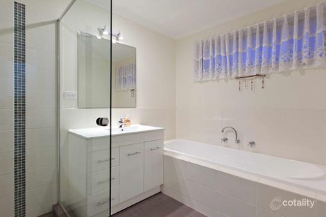 Property photo of 79 Centenary Street Seaford VIC 3198