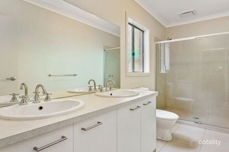 Property photo of 75 Beauford Avenue Narre Warren South VIC 3805