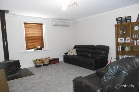 Property photo of 18 Collins Street Jamestown SA 5491