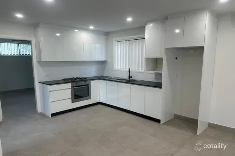 1/105 Rawson Rd, Greenacre, NSW 2190