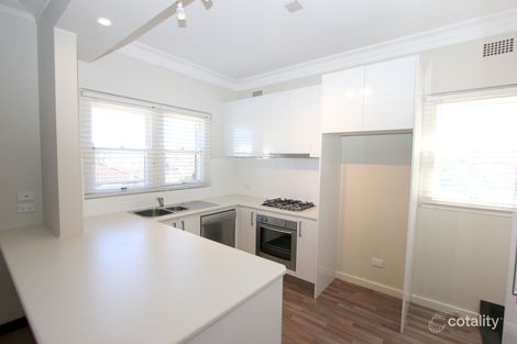 2/34 Light St, Bar Beach, NSW 2300