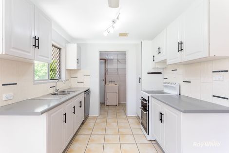 Property photo of 3 Pinnacle Street Causeway Lake QLD 4703