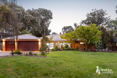 17 KARDINIA CRES, WARRANWOOD, VIC 3134