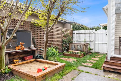 Property photo of 23 Wambool Street Narrabundah ACT 2604