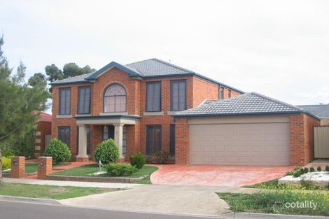 Property photo of 15 Pinewood Crescent Cairnlea VIC 3023