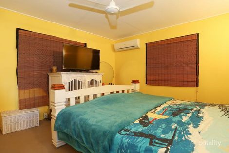 Property photo of 18 Pharlap Parade Ooralea QLD 4740