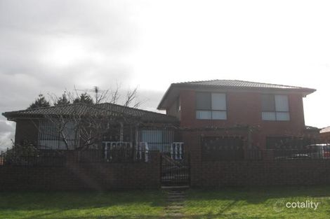 2/62 Pinnaroo Cct, Meadow Heights, VIC 3048