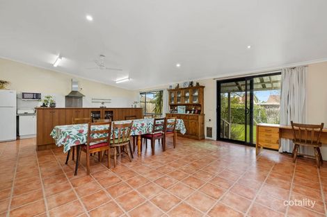 Property photo of 33 Gilbert Grove Bentleigh VIC 3204