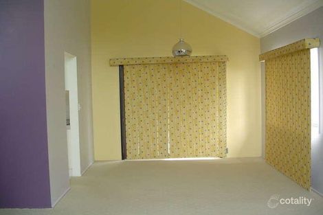 Property photo of 17 Mistral Street Jamboree Heights QLD 4074