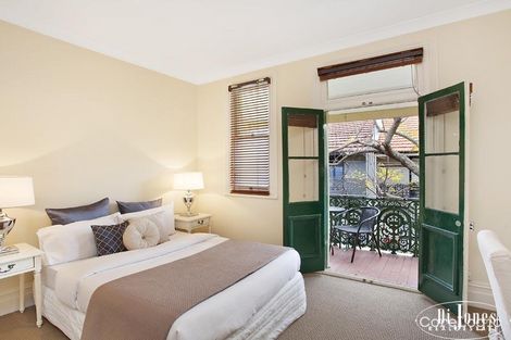 Property photo of 15 Queen Road Paddington NSW 2021