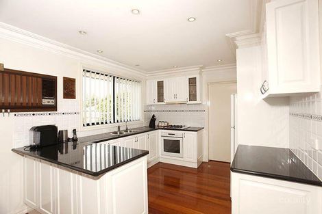 Property photo of 29 Karingal Way Thomastown VIC 3074