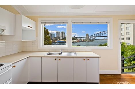 Property photo of 2/15 East Crescent Street McMahons Point NSW 2060