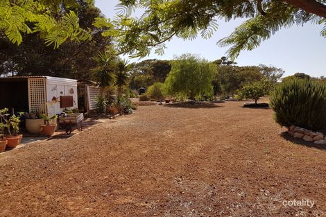 Property photo of 12 Watson Place Dongara WA 6525