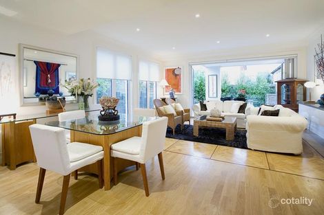 2/33 Oak St, Hawthorn, VIC 3122