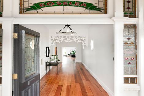 Property photo of 54 Beaconsfield Parade Northcote VIC 3070
