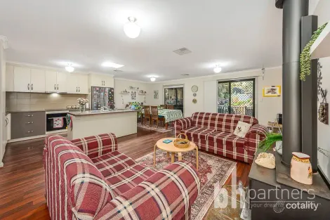 Property photo of 7 Church Crescent Palmer SA 5237
