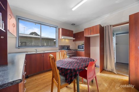 Property photo of 28 Marigold Street Wendouree VIC 3355