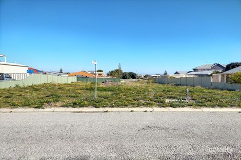 Property photo of 13 Lucraft Loop Ledge Point WA 6043