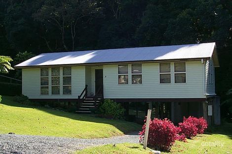 8 Mayon Ct, Tamborine Mountain, QLD 4272
