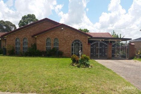 12 Nigel Pl, Macquarie Fields, NSW 2564