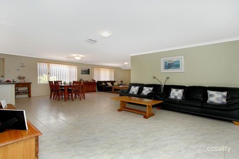 Property photo of 17 Hessian Street Aveley WA 6069