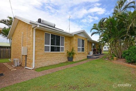112 Hammond St, Urangan, QLD 4655