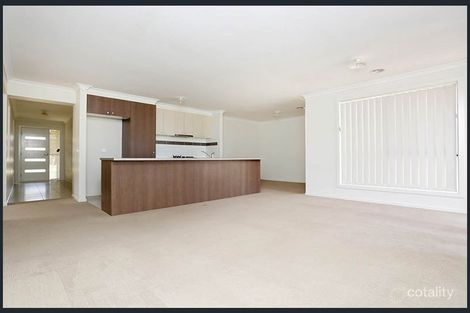 Property photo of 8 Toryboy Street Brookfield VIC 3338