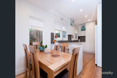Property photo of 14 Wickham Grove Strathmore VIC 3041