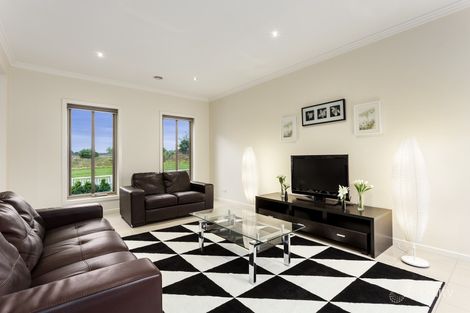 Property photo of 1/10 Railway Parade South Chadstone VIC 3148