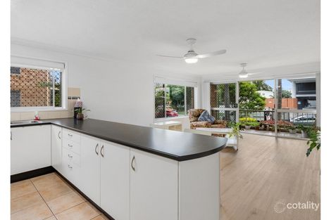 Property photo of 1/9 Twenty Eighth Avenue Palm Beach QLD 4221