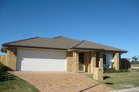 6 Sears Pde, North Lakes, QLD 4509