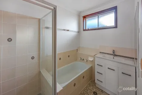 Property photo of 73 George Evans Road Killarney Vale NSW 2261